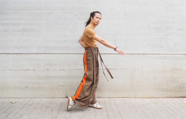 Junyi Sun Trousers Checks 2 - LR3